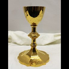 9 1/2" Sterling Cup Chalice w/ Scallop Base & Node SKU C1002-003